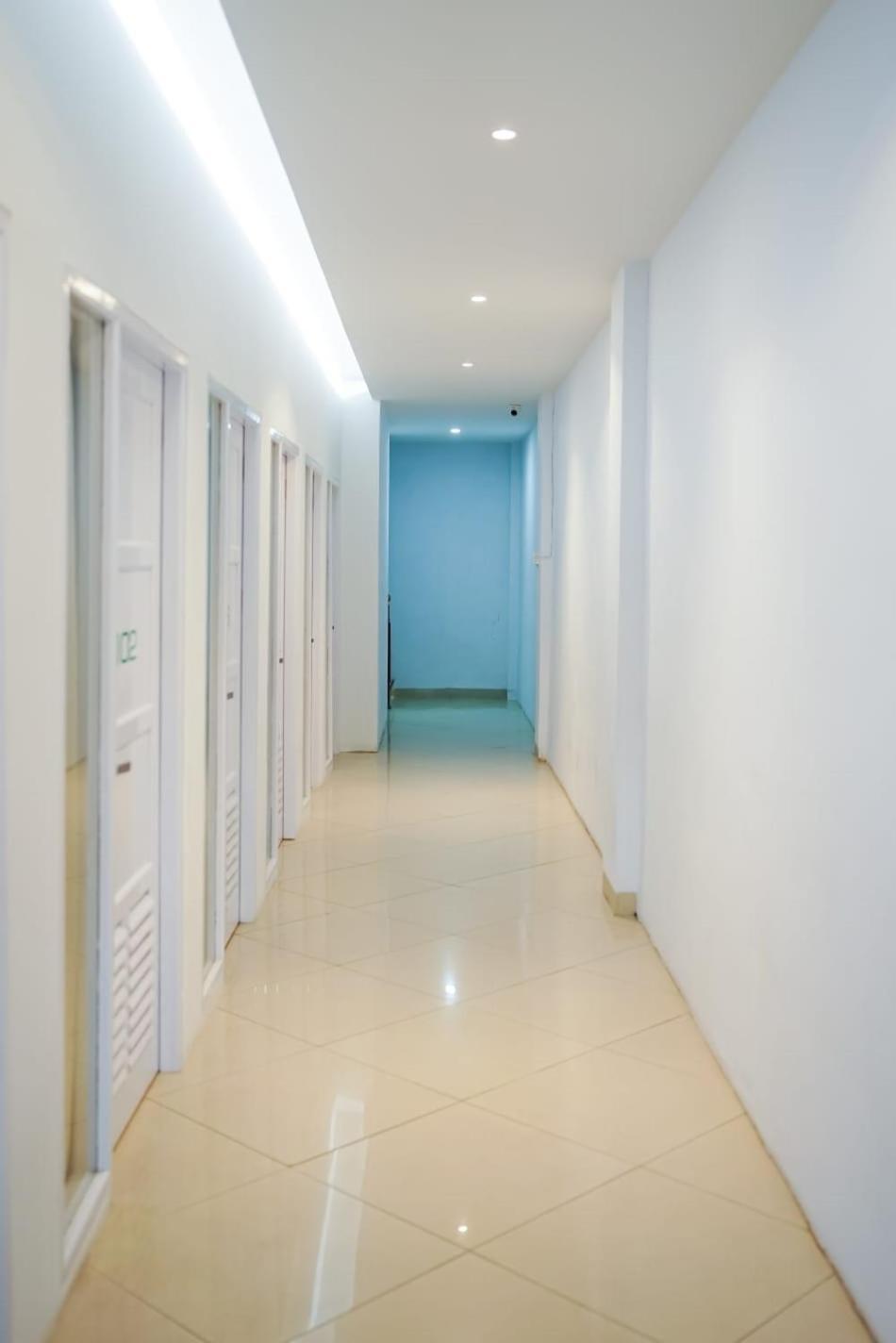 Kareem Syariah Hostel 부키팅기 외부 사진
